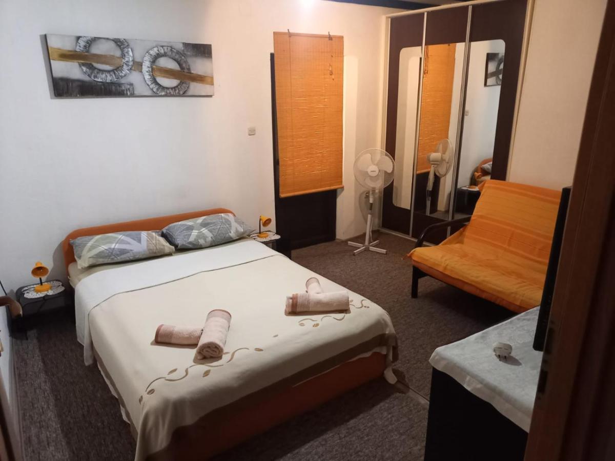 Old Town Apartment Murter Kültér fotó